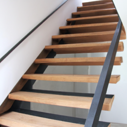 Construire un Escalier de Secours Conforme aux Normes La Courneuve